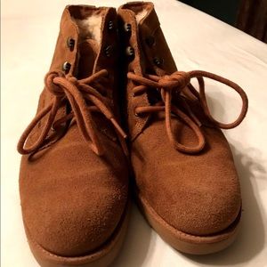UGG ankle length lace up boots